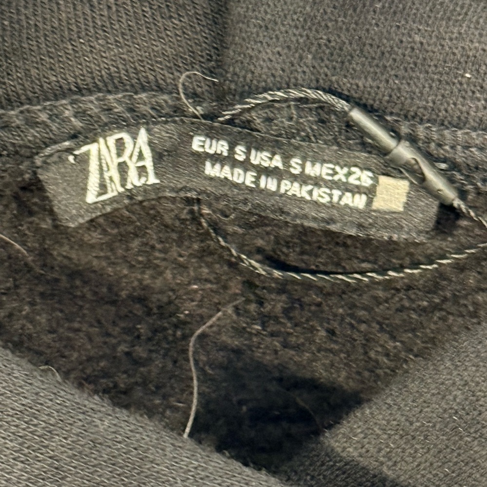 🔥Zara Women’s Black Hoodie Size S EUC🔥 - Picture 4 of 6